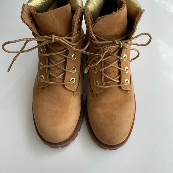 Timberland Kids Premiun 6” Lace Up Waterproof Boots (EUC), Size 3.5 Big Kids - Picture 5 of 12